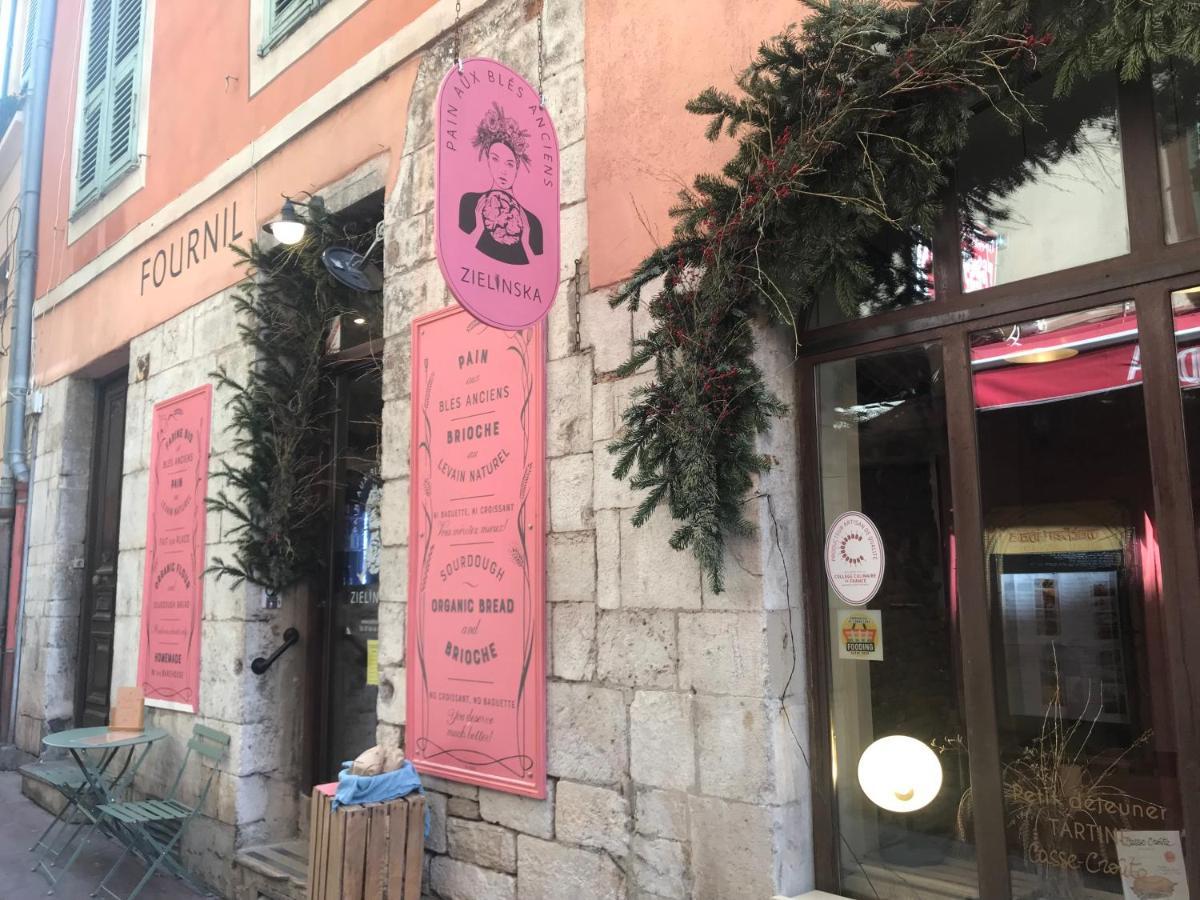 Spacious And Bright Flat Close To The Beach : Heart Of Old Nice Exterior photo